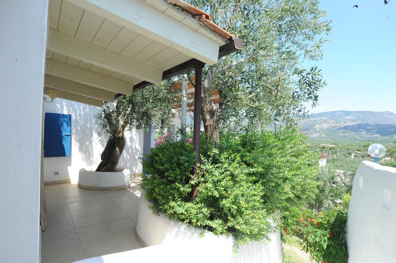 Case Vacanza Montesaraceno Mattinata Extérieur photo